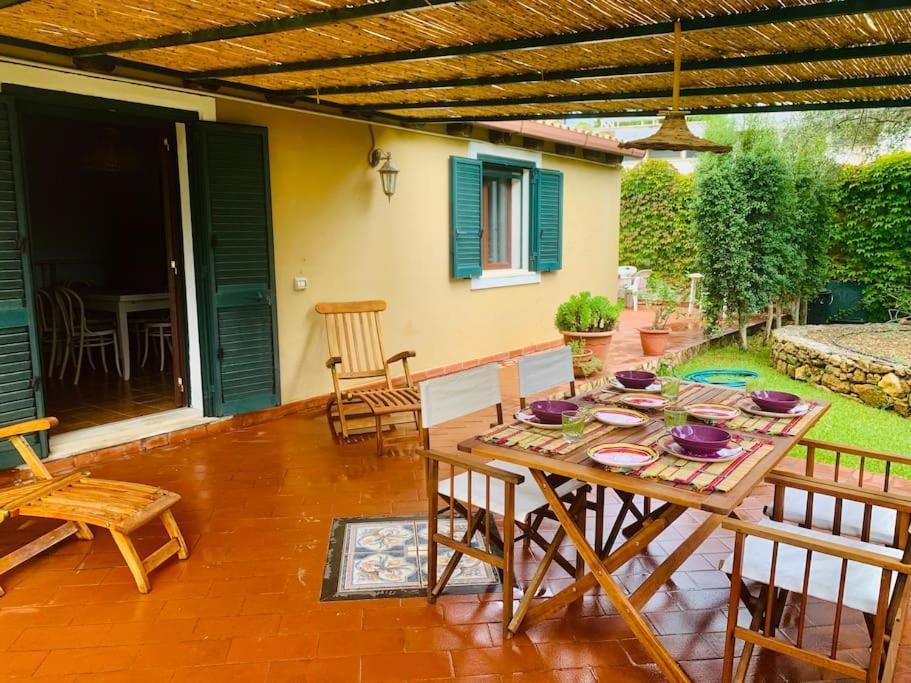 Casa Magnolia Lägenhet Augusta Exteriör bild