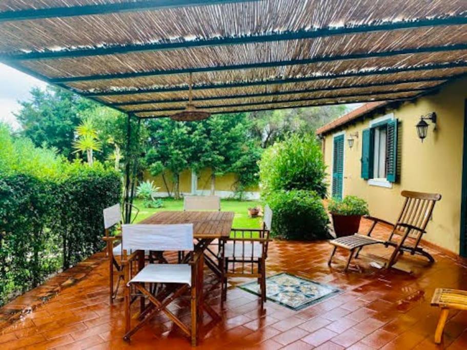 Casa Magnolia Lägenhet Augusta Exteriör bild